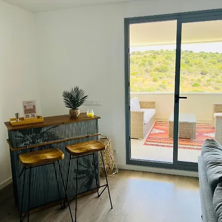 Apartment Serenity Views Lumineux Avec Terrasse, Nature Et Piscine